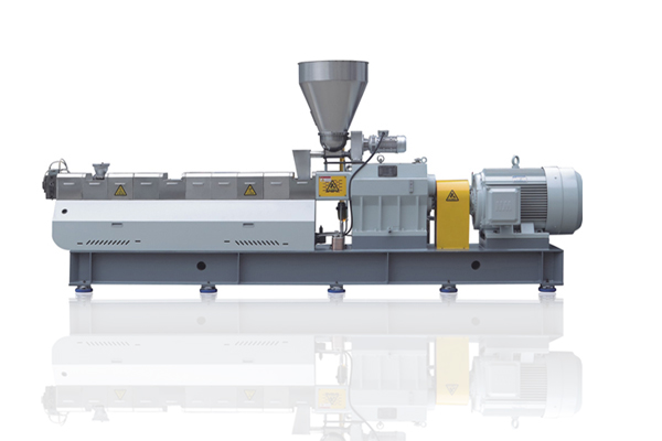 Parallel Co-Rotating Twin Screw Extruder